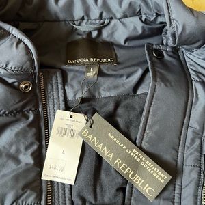 Banana republic Men’s waterproof vest